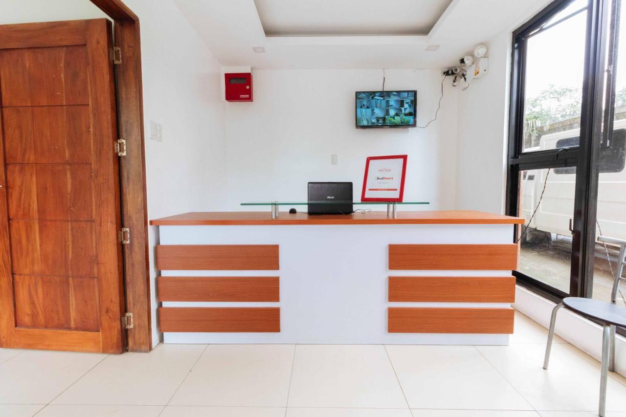 Reddoorz Plus Near Commonwealth Regalado Quezon City Exterior photo