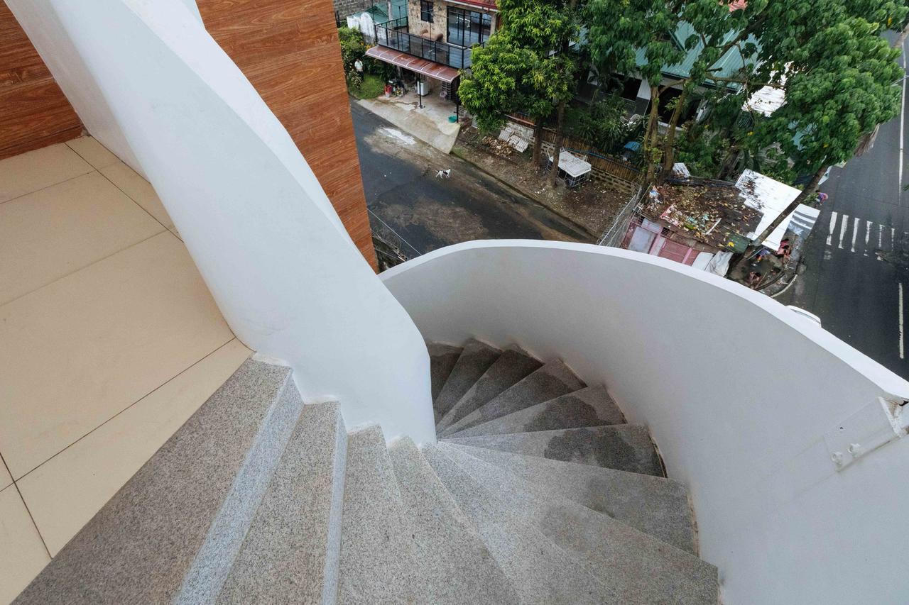 Reddoorz Plus Near Commonwealth Regalado Quezon City Exterior photo